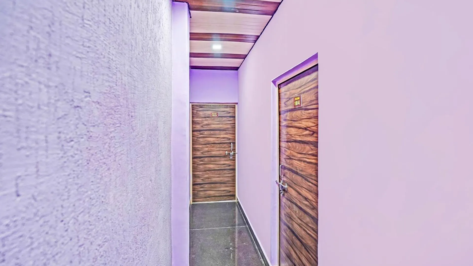 Hotel O Shiv Darshan Paying Guest House Varanasi
