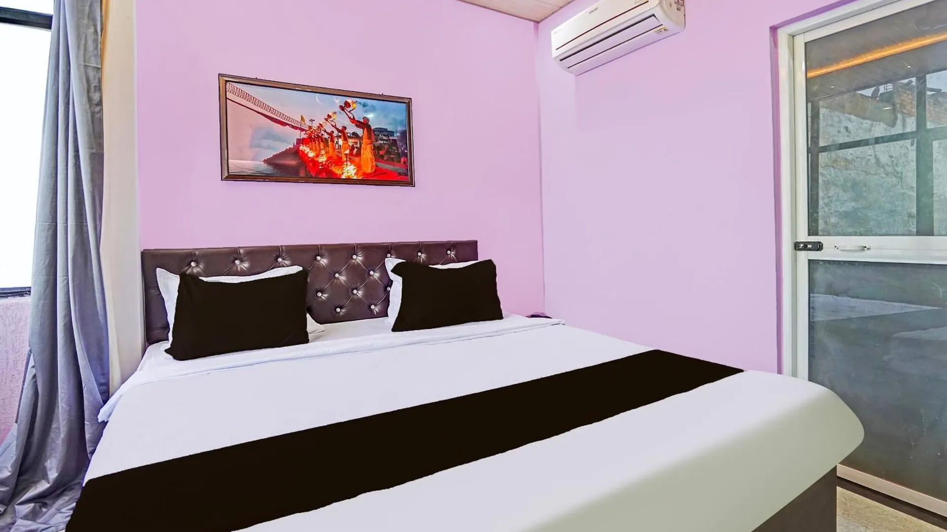Hotel O Shiv Darshan Paying Guest House Varanasi