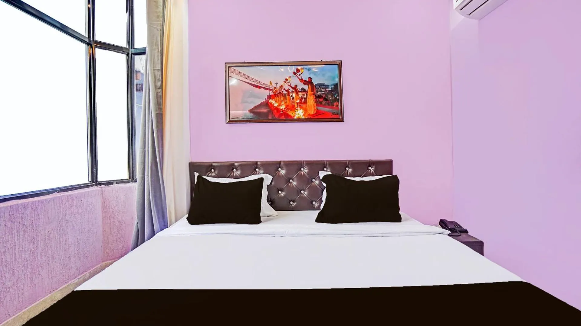 Hotel O Shiv Darshan Paying Guest House Varanasi